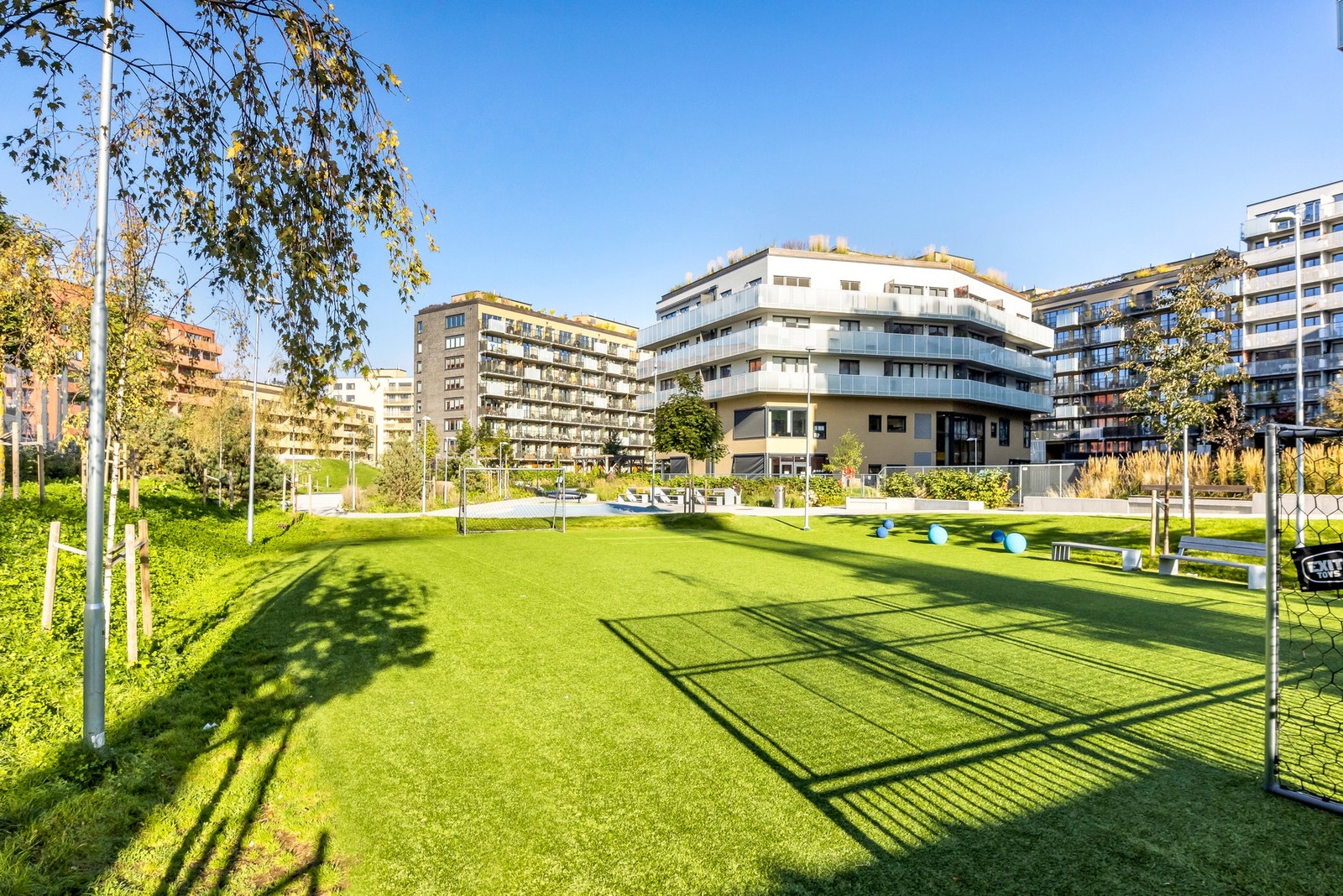 Fotballbane og andre aktivitetsmuligheter for barna Galleribilde