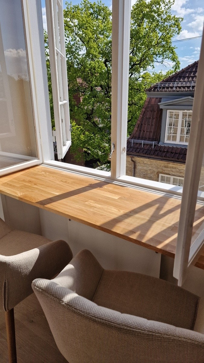 Kitchen table Galleribilde