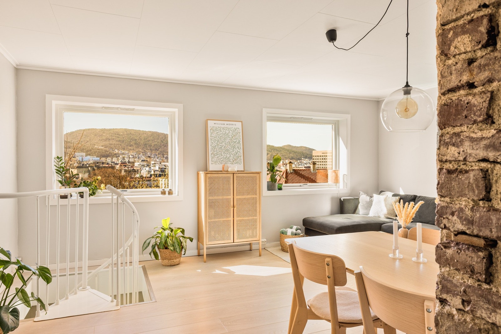 Skivebakken 25A presenteres av Mekleriet eiendomsmegling ved Tor Ramsøy! Fotograf: Christiane Dame. Galleribilde