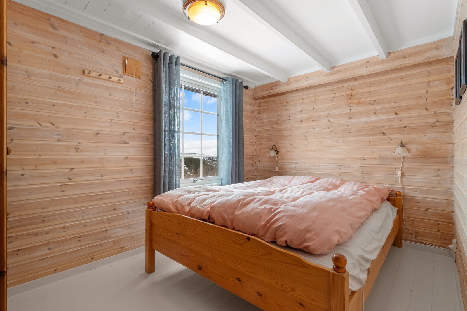 Soverom 1 er på 8,3m². Galleribilde