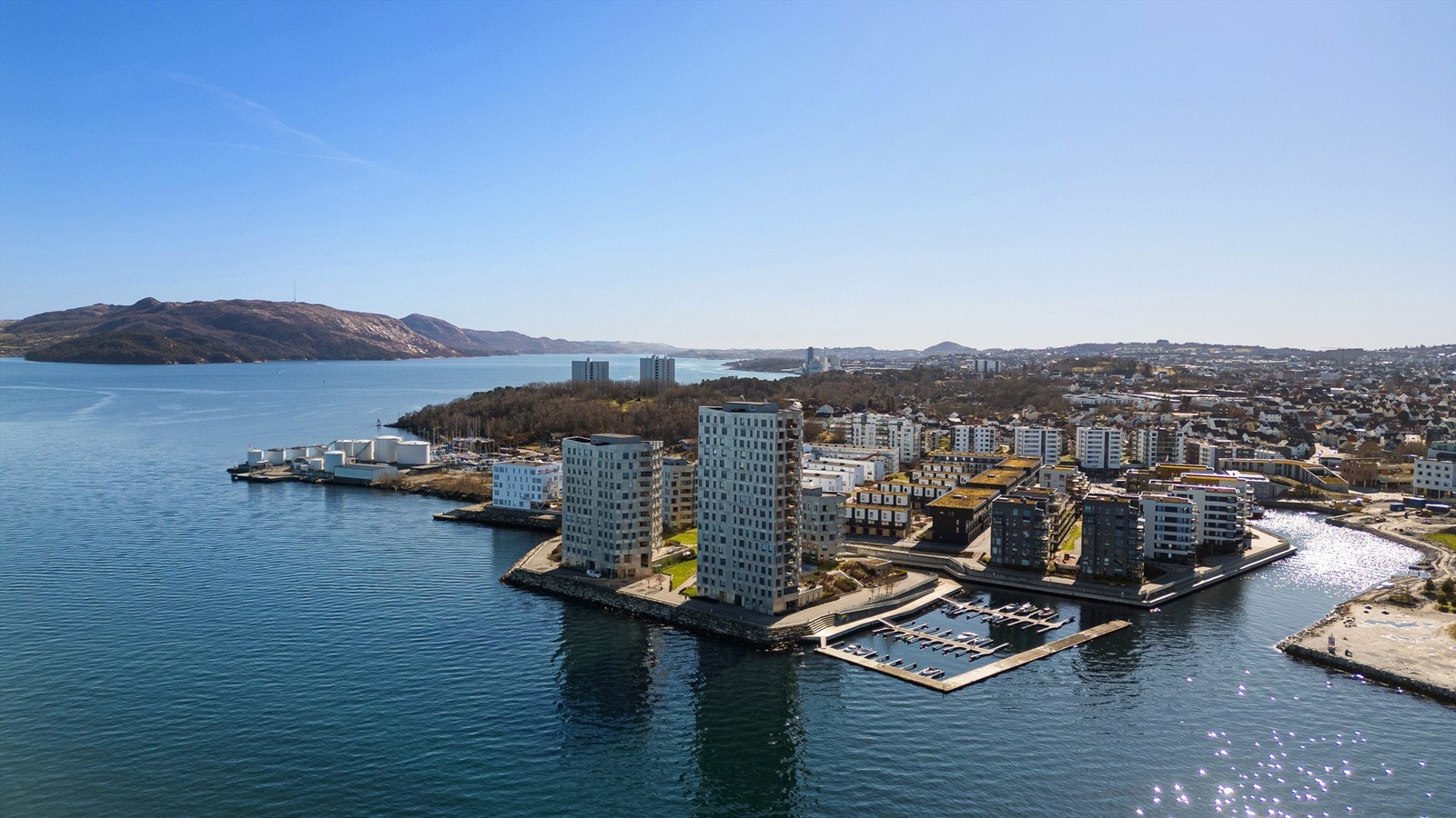 Bydelen Østre bydel, en kun kort gange fra Stavanger sentrum, er et område som har vokst mye de siste årene og det er stadig i utvikling. En av de mest urbane og populære bydelene i Stavanger. Galleribilde