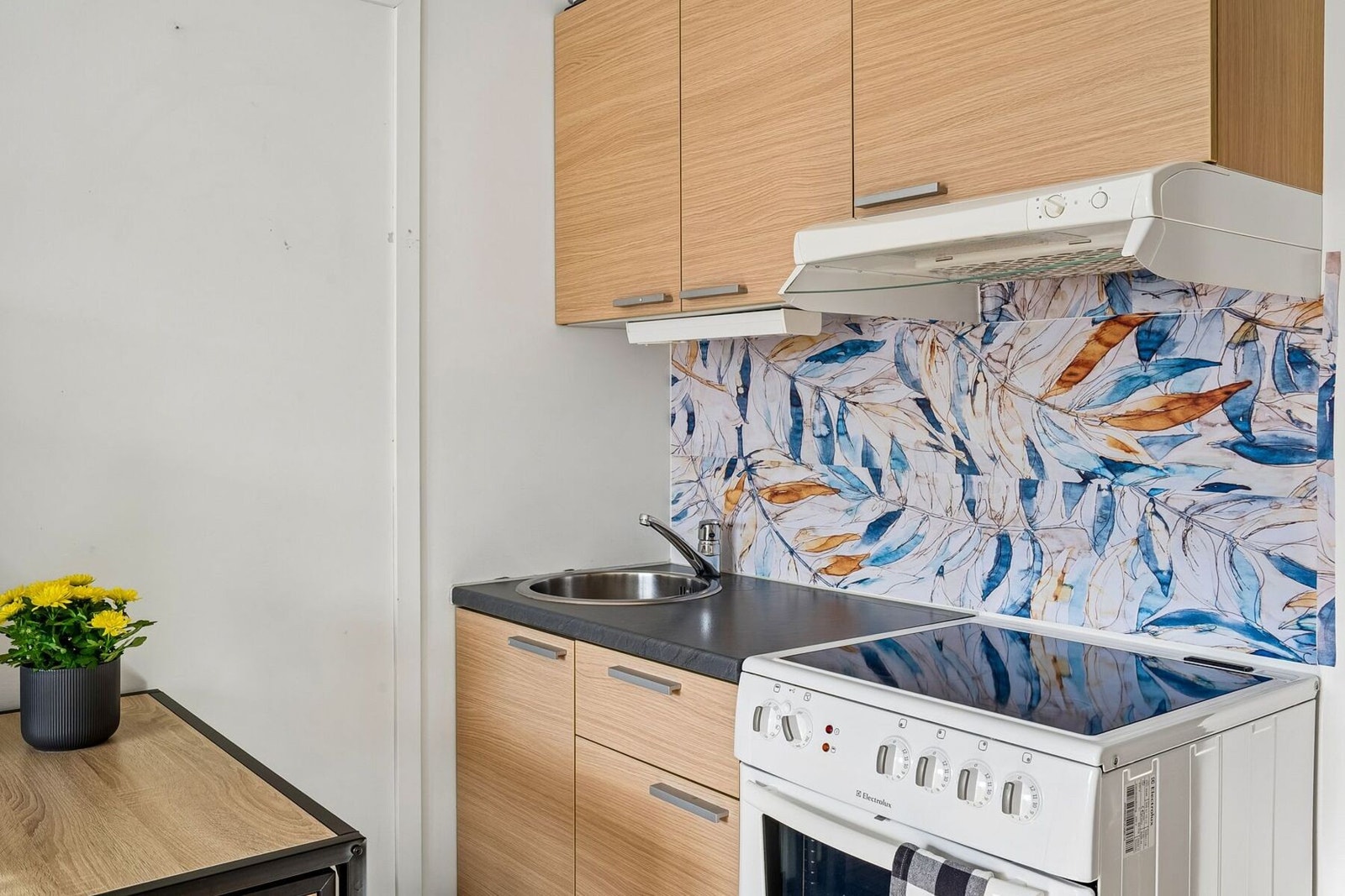 Kjøkkenet er praktisk og funksjonelt, og vurdert til tilstandsgrad 1 (TG1) av takstmann. Galleribilde