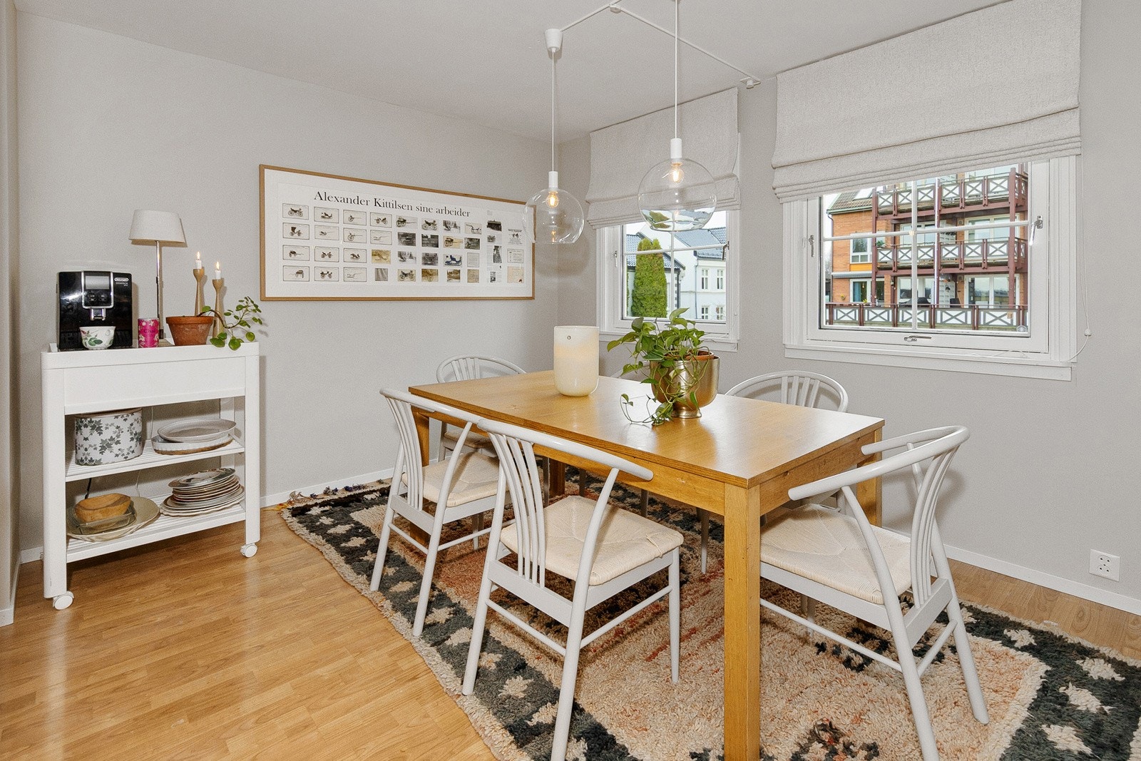 Perfekt for å samle familie og venner over et godt måltid Galleribilde