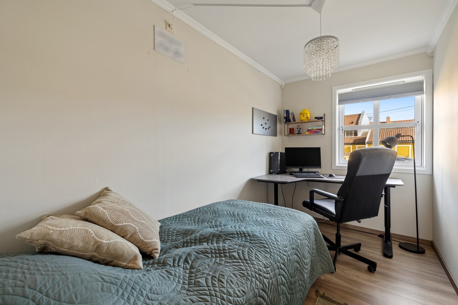 Det minste soverommet egner seg perfekt som barnerom, kontor eller gjesterom. Galleribilde