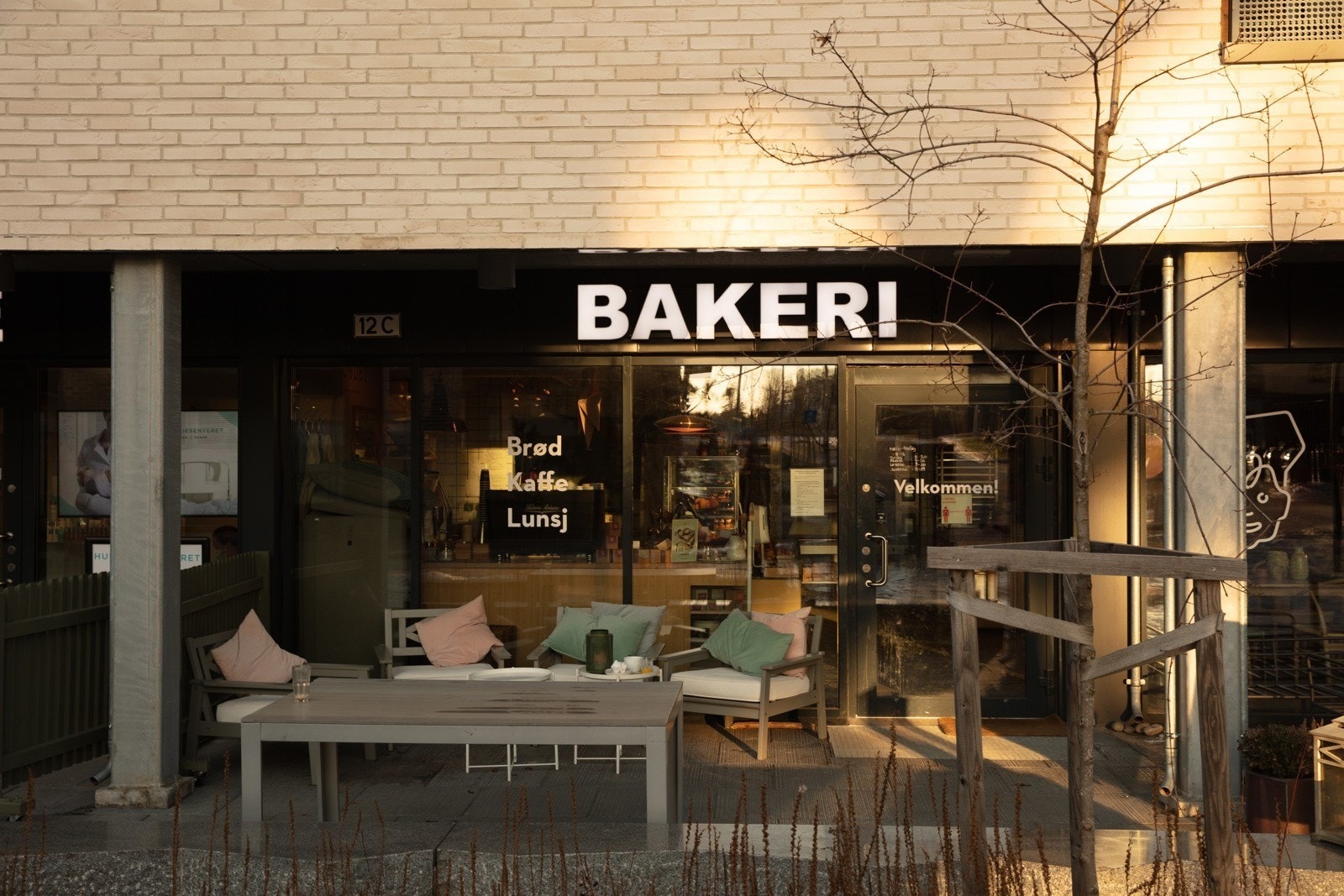Søndag åpent bakeri Galleribilde