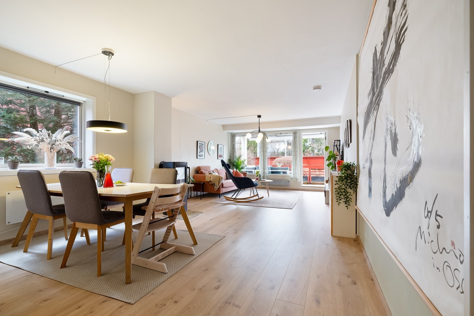 Som endeleilighet er det også vinduer på 3 sider av boligen Galleribilde