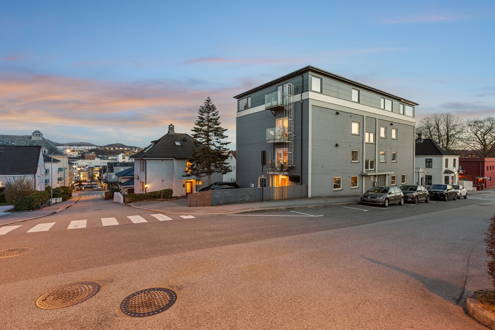 Bygget ble ombygget fra næring til leiligheter i 2013 og har ferdigattest fra 2016. Galleribilde