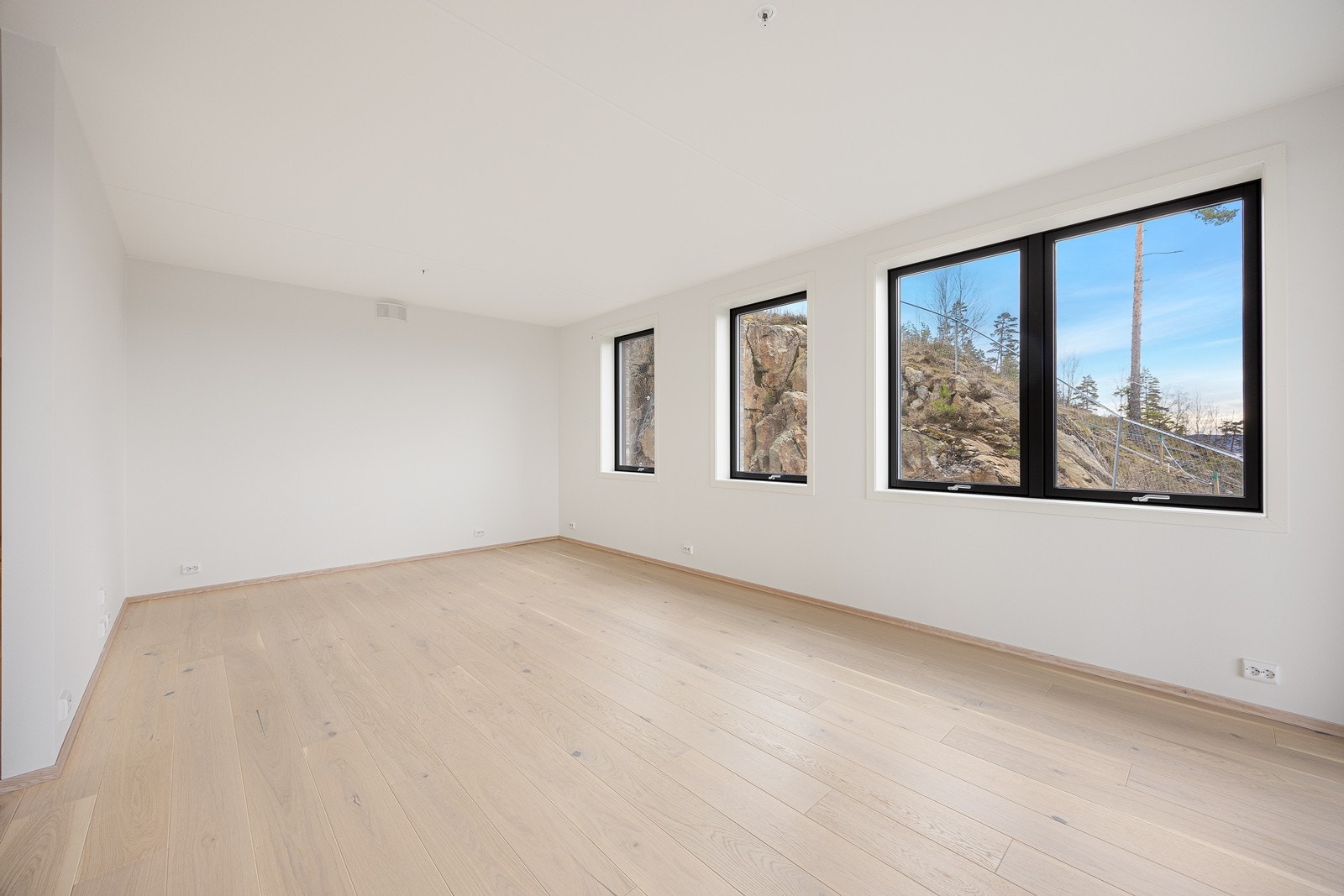Leiligheten har enstavs parkettgulv og balansert ventilasjon. Galleribilde