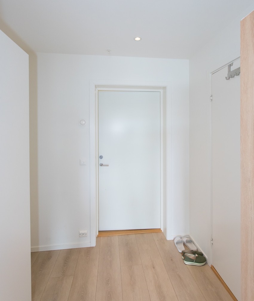 Gang. Det er vannbåren varme og balansert ventilasjon i leiligheten. Galleribilde