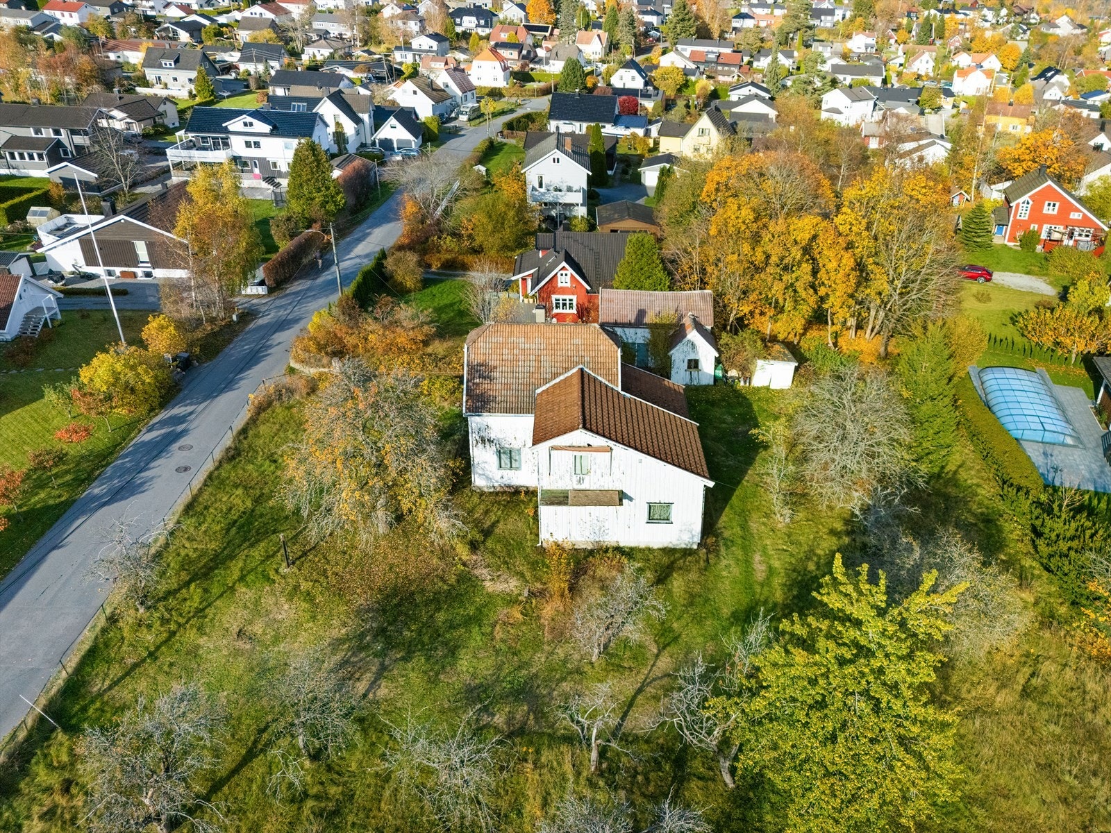 Boligen står i dag ubebodd og selges som den er. Galleribilde