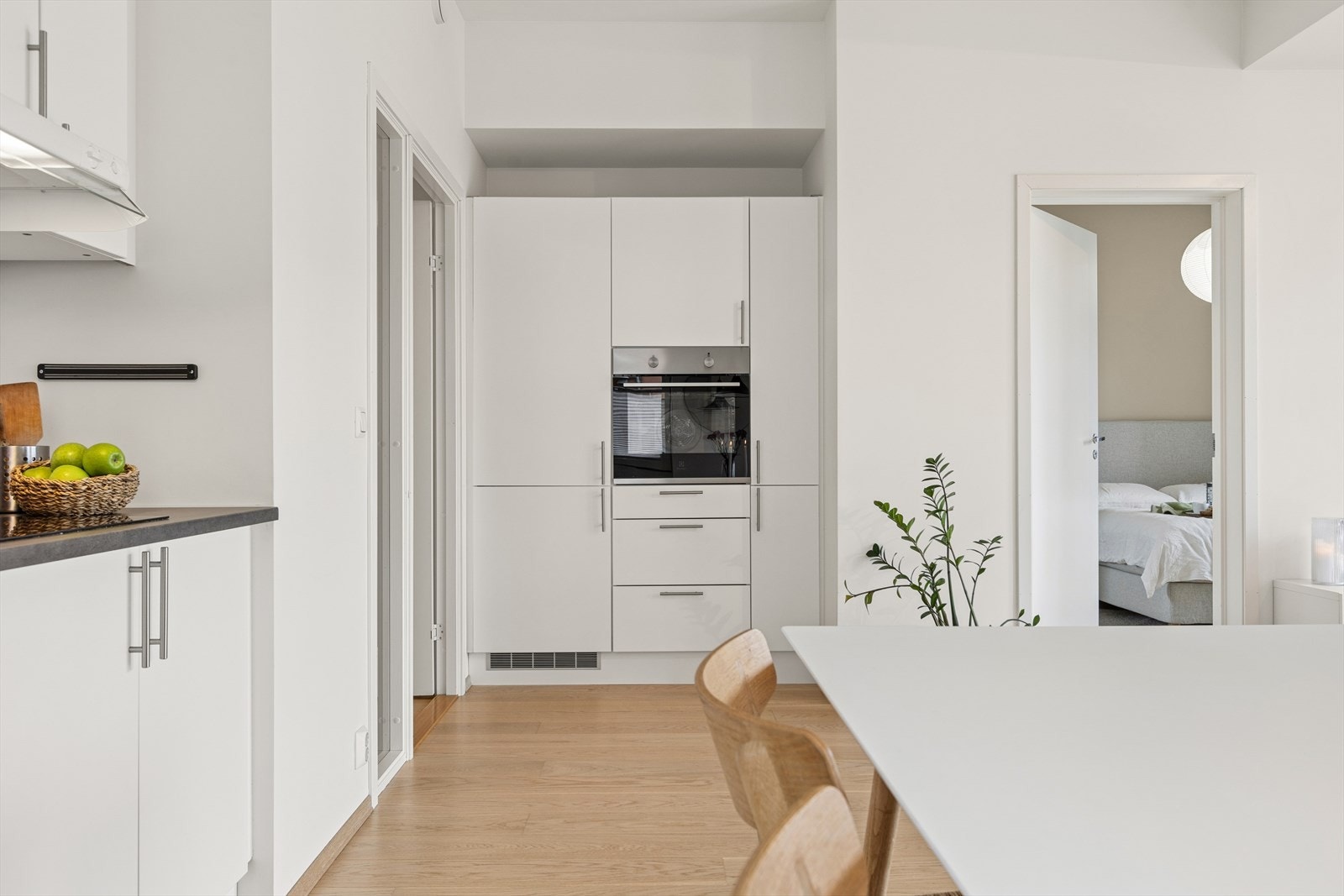 For økt sikkerhet er kjøkkenet utstyrt med både komfyrvakt og lekkasjevakt. Galleribilde