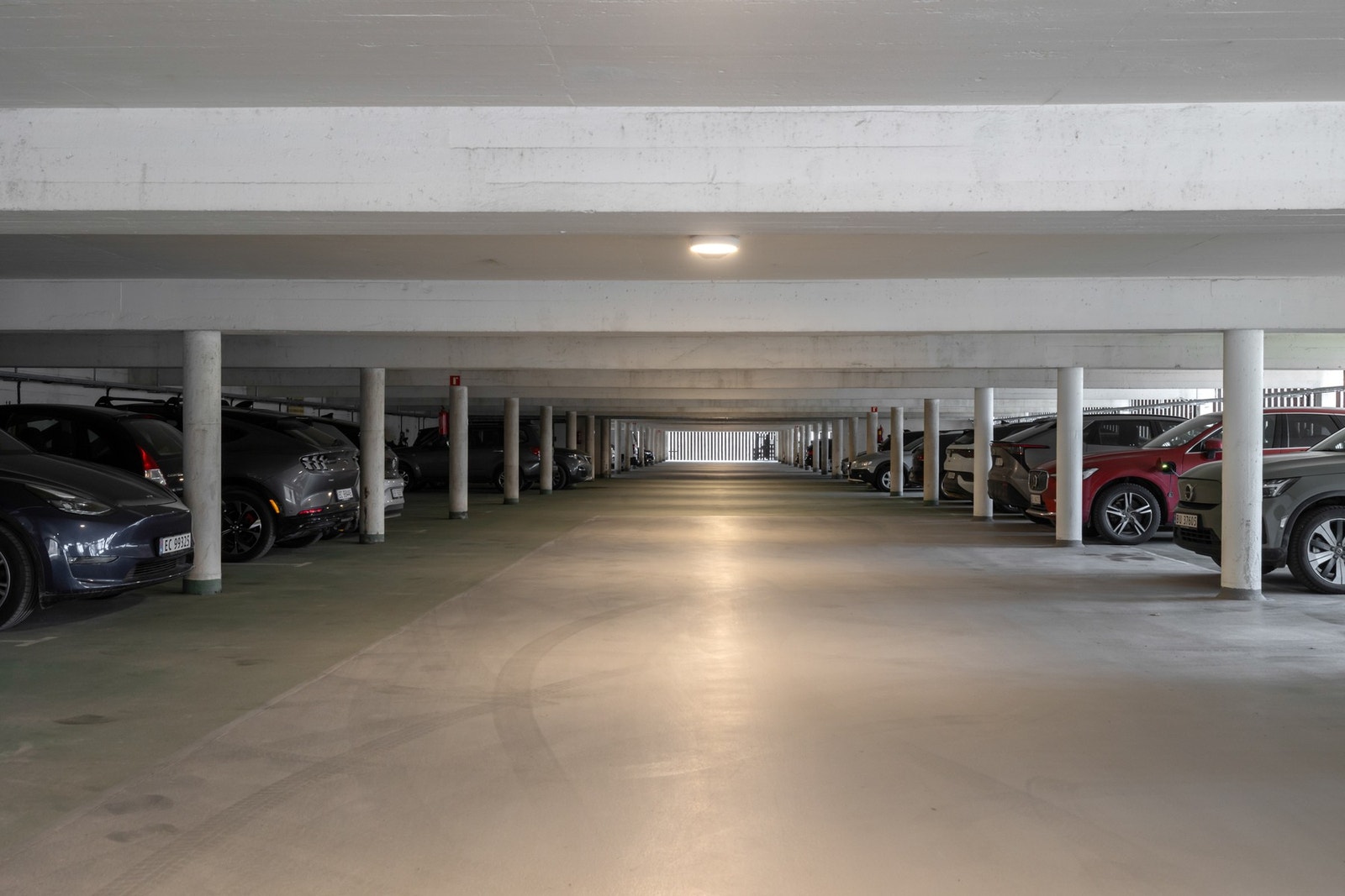 Det er mulighet for å leie parkeringsplass med boligen - Selger har i dag parkeringsplass nr. 159 i parkeringshuset Galleribilde