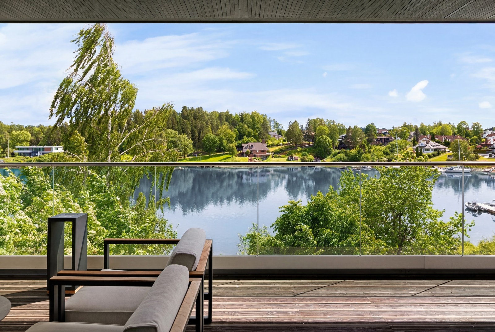 Her kan du nyte bading, båtliv og rolige dager i fredelige omgivelser. Galleribilde