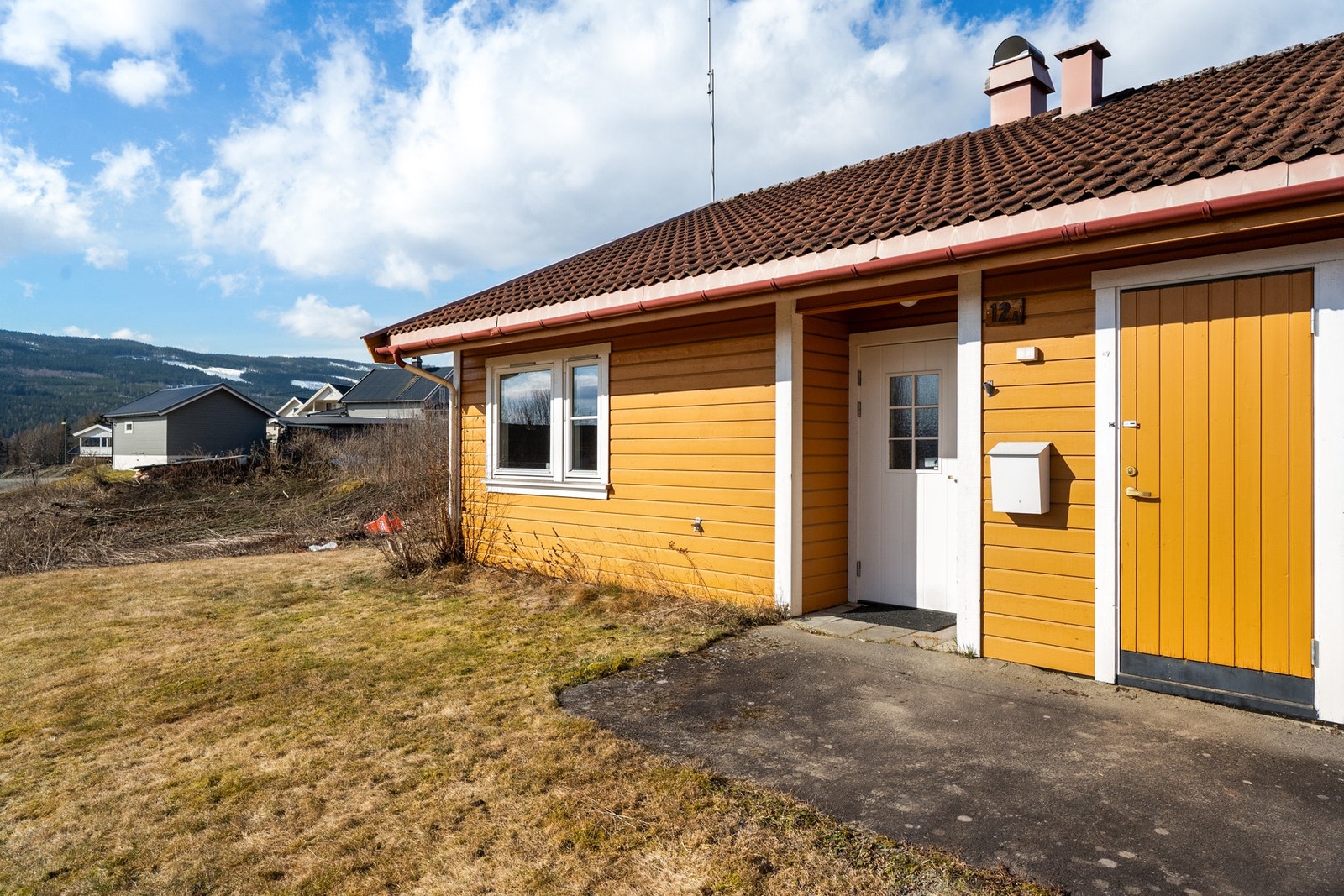 Boligen har en smart og funksjonell planløsning på ett plan. Galleribilde