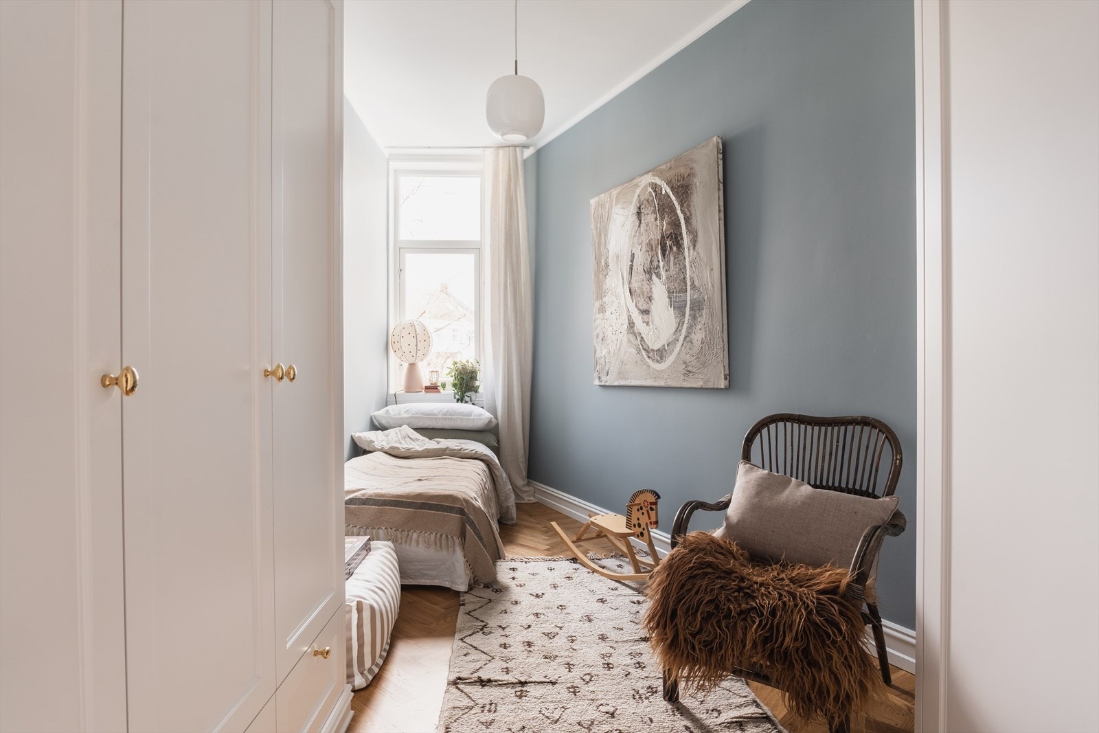 Soverom to mot indre gård. Galleribilde