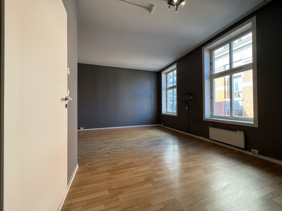 Sov 4 på 21,5 m2 med eget bad Galleribilde