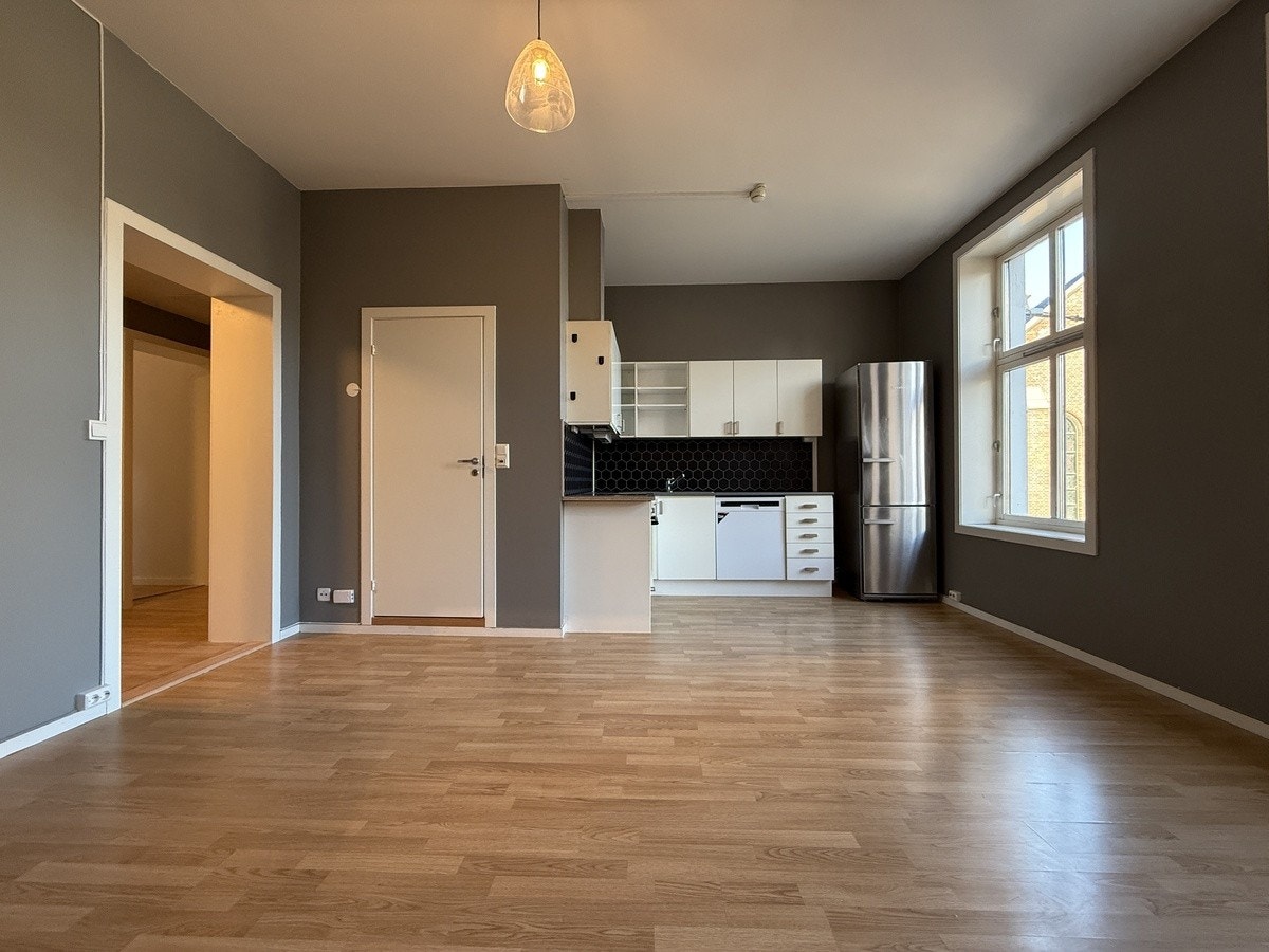 Romslig kjøkken på 20,2 m2 Galleribilde