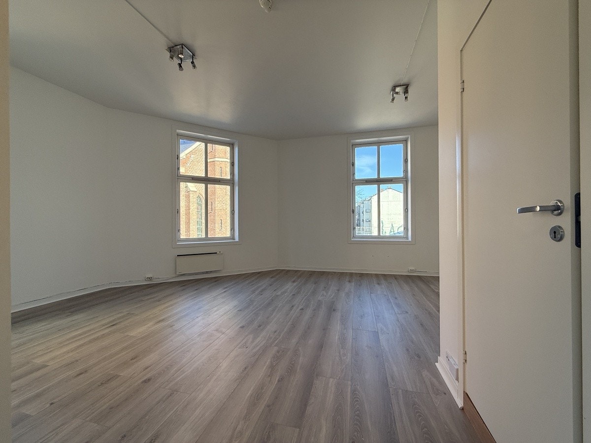 Romslig hjørnestue på 32,5 m2 Galleribilde