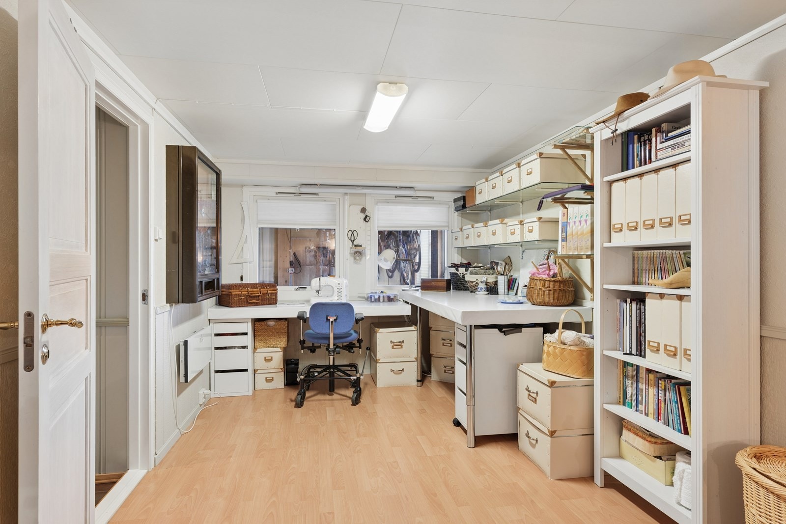 Boligen har innvendig bodplass for lagring/oppbevaring. Galleribilde