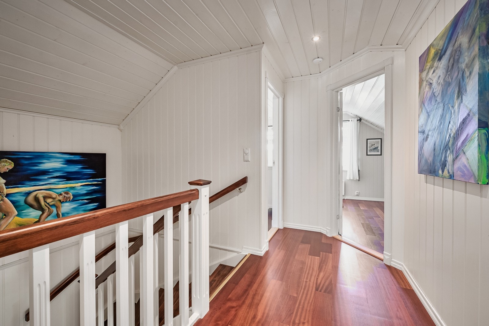 Det er montert sentralstøvsuger i boligen. Galleribilde