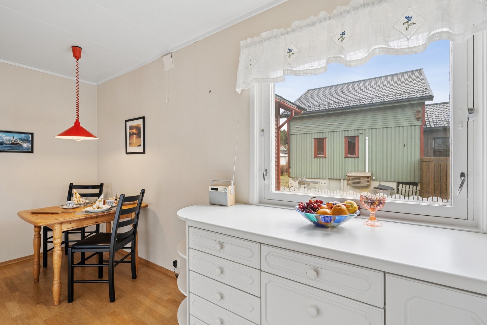 Deler av kjøkken. Galleribilde