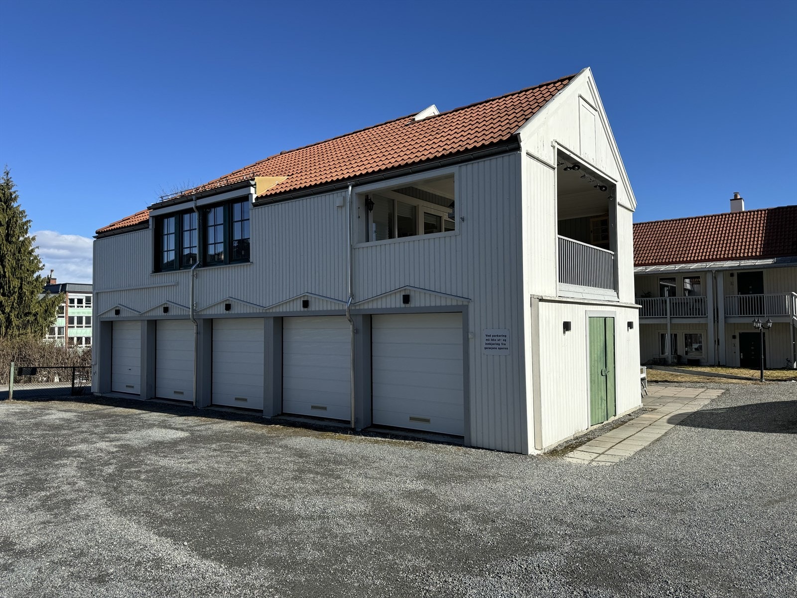 Garasjeanlegg - Plass fordeles etter ansiennitetsprinsippet - Uteparkering er ledig pr. nå Galleribilde