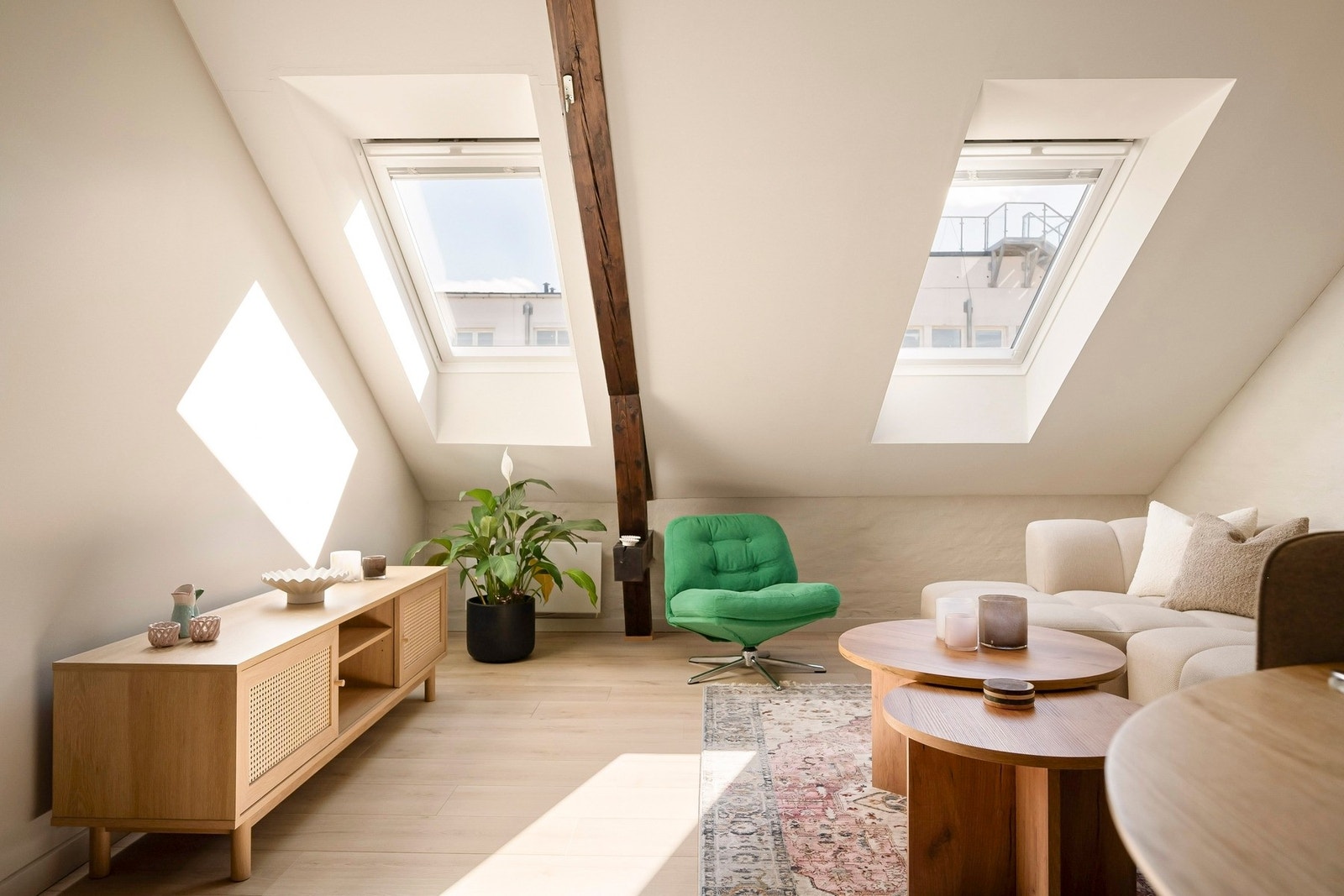 Rikelig med plass til stuemøblement er det også. Galleribilde