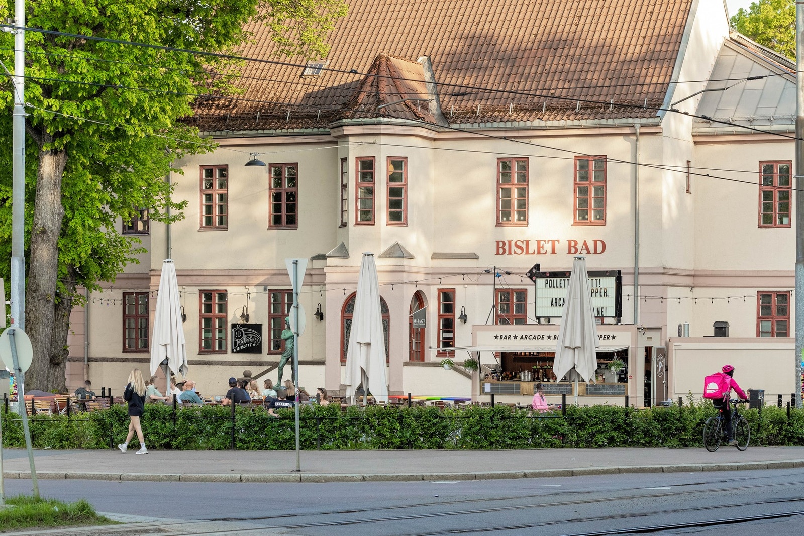 Historiske Bislett Bad. Galleribilde