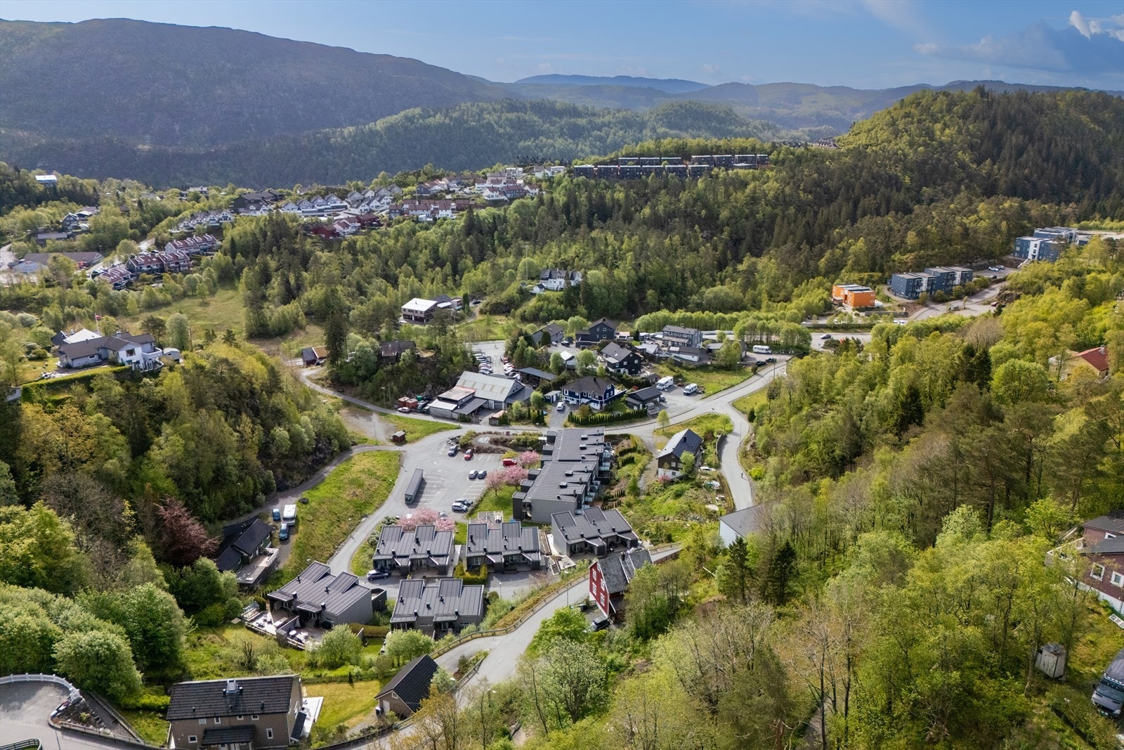 Velkommen på tomtevisning i nydelige omgivelser! Galleribilde