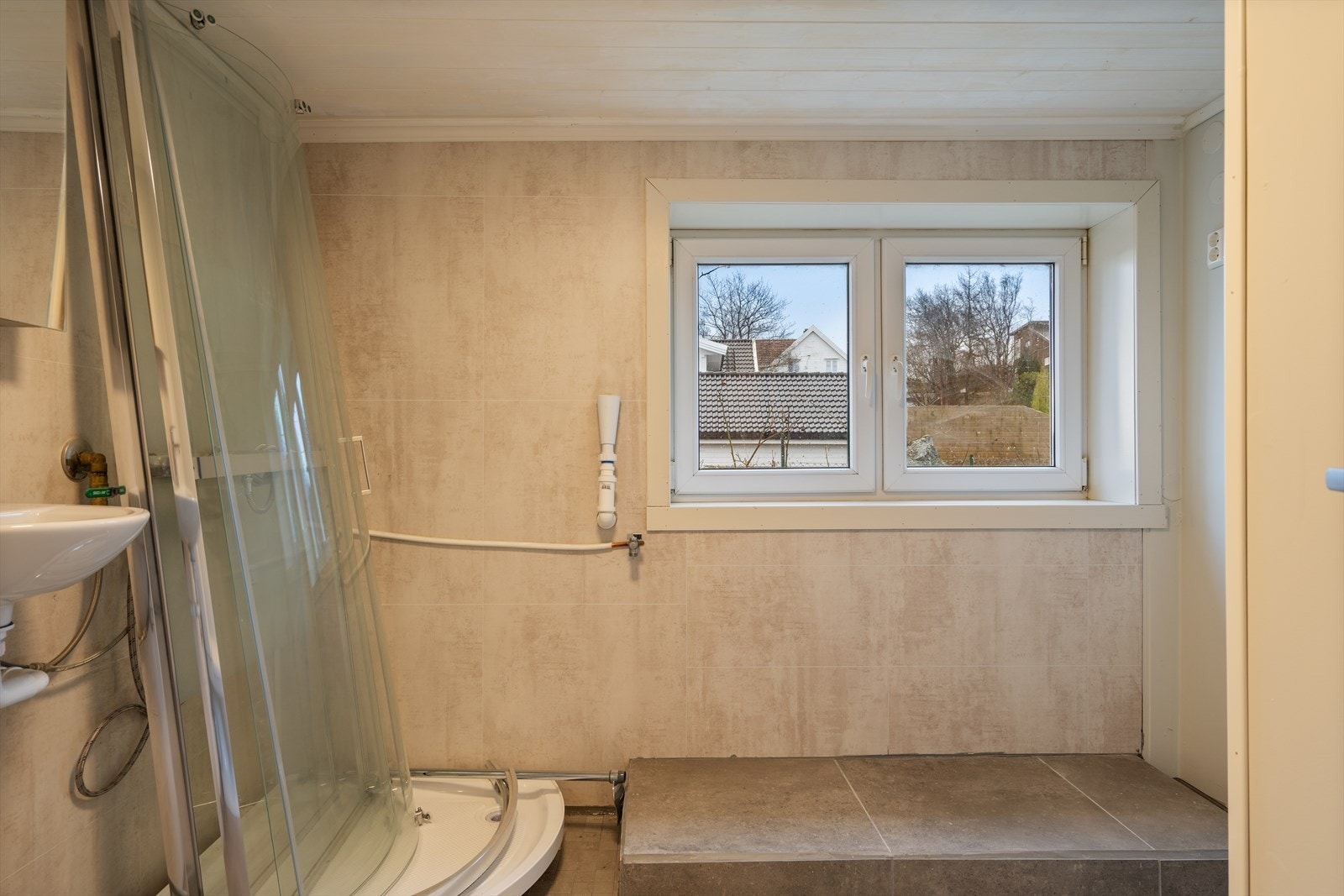 Bad kjelleretasje Galleribilde