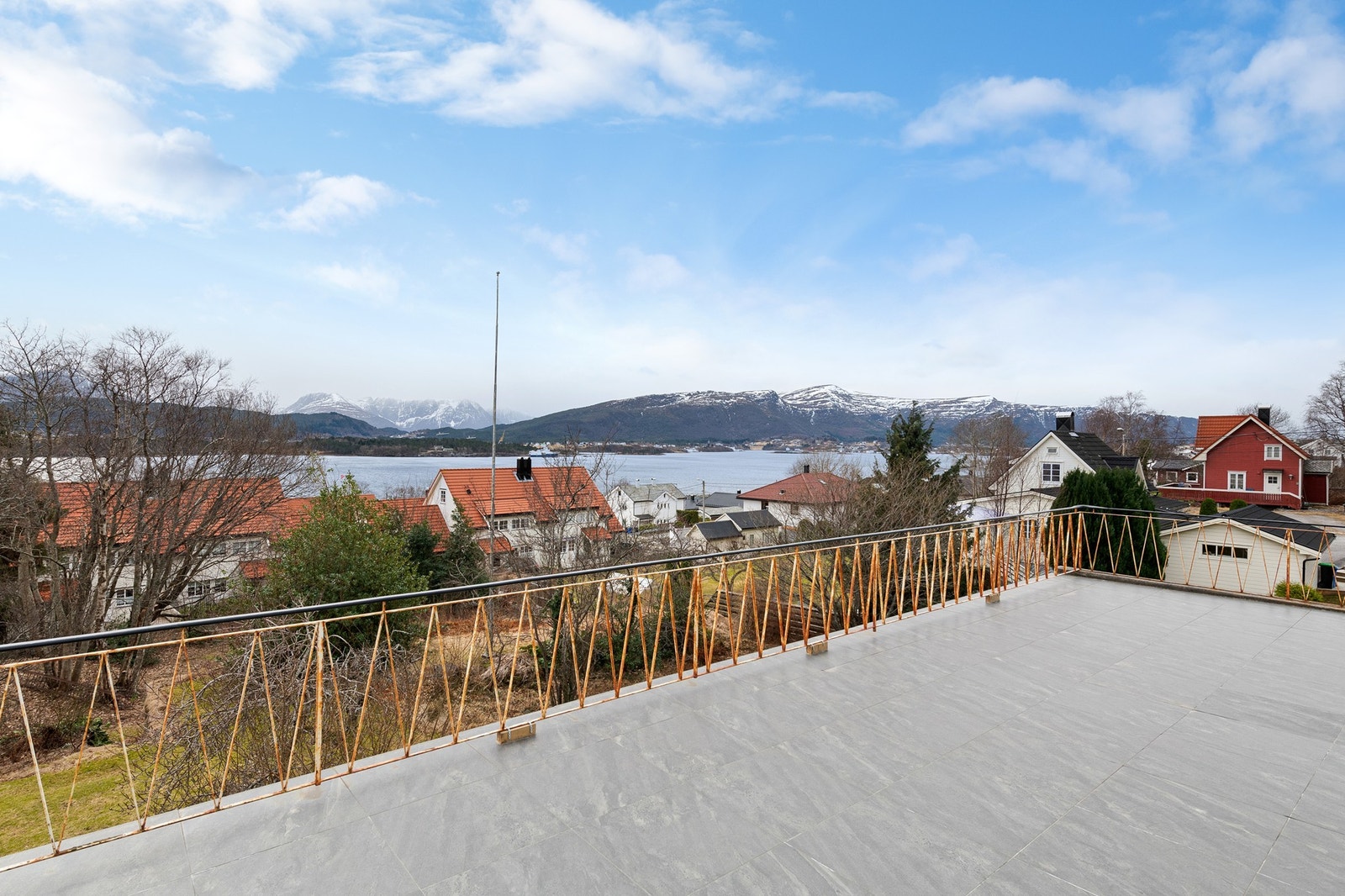 Veranda mot syd Galleribilde