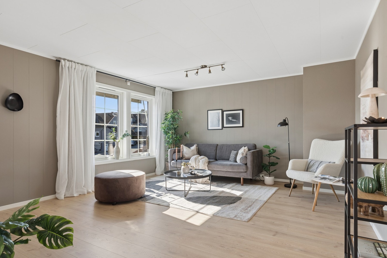 Trivelige vinduer gir godt med lysinnslipp. Galleribilde