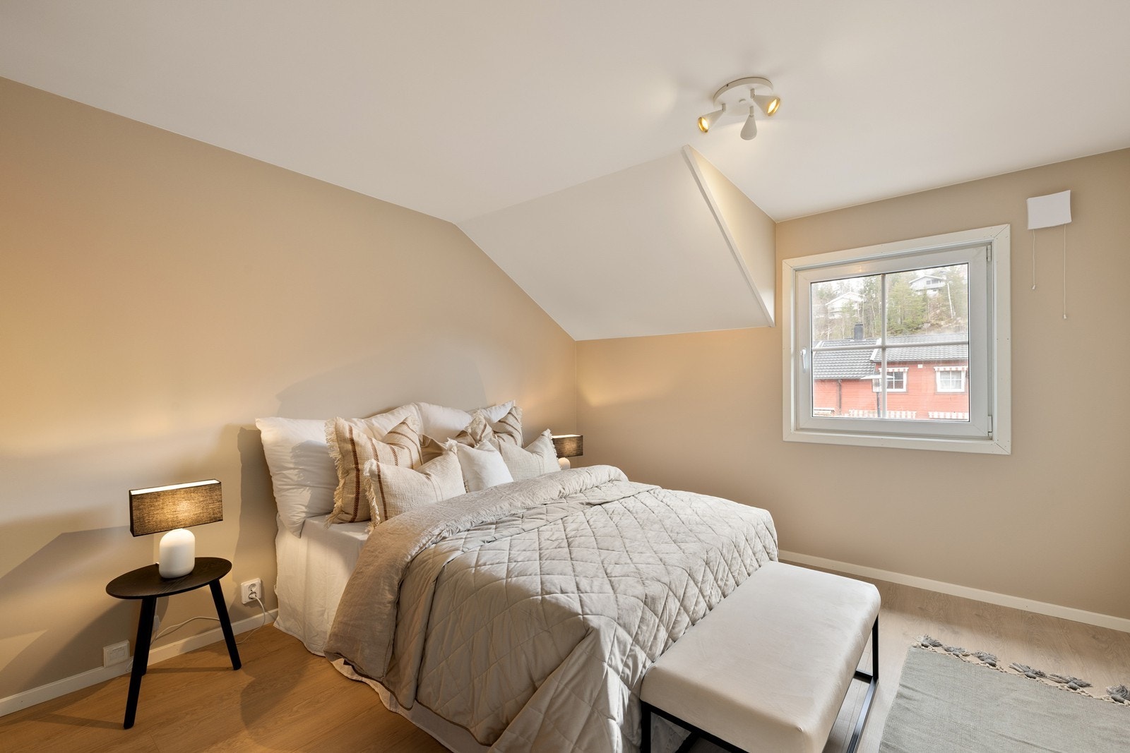 Boligen har tre soverom. Galleribilde