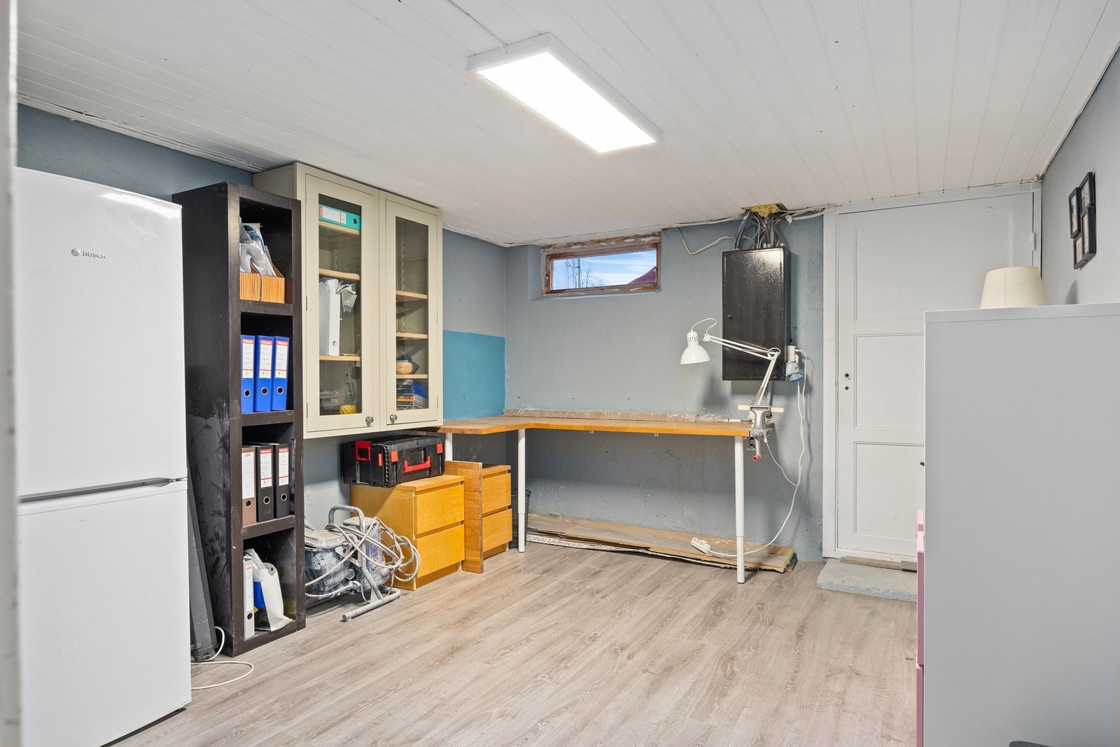 Kjelleren har også to lagerrom som gir rikelig med oppbevaringsplass. Galleribilde