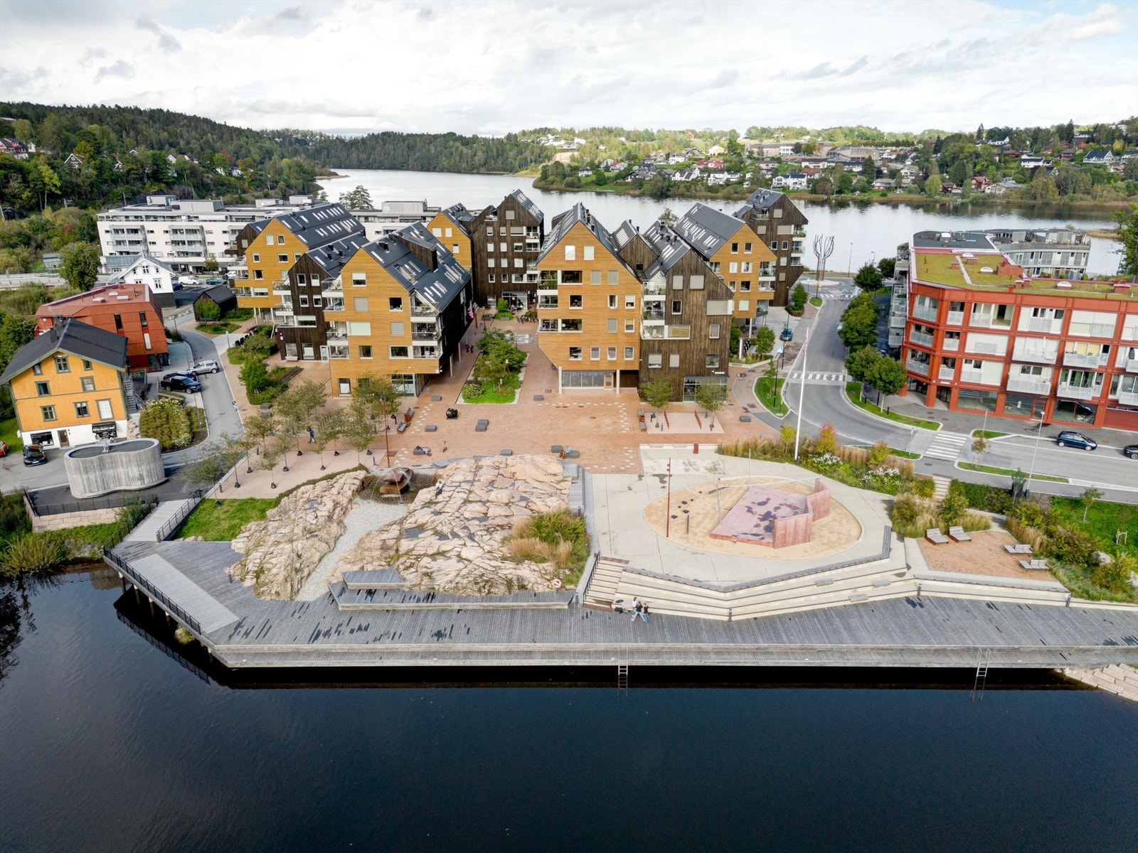 Heggedal torg Galleribilde