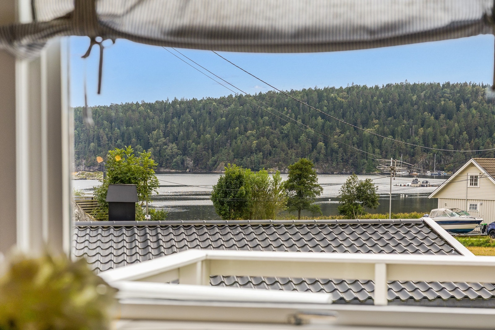 Snart er det ferie og late dager som gjelder med sol fra skyfri himmel og friske sjøbad i umiddelbar nærhet. Galleribilde