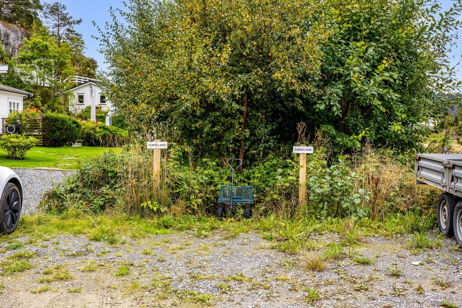 Parkering på felles parkeringsplass rett ved hytta. Galleribilde