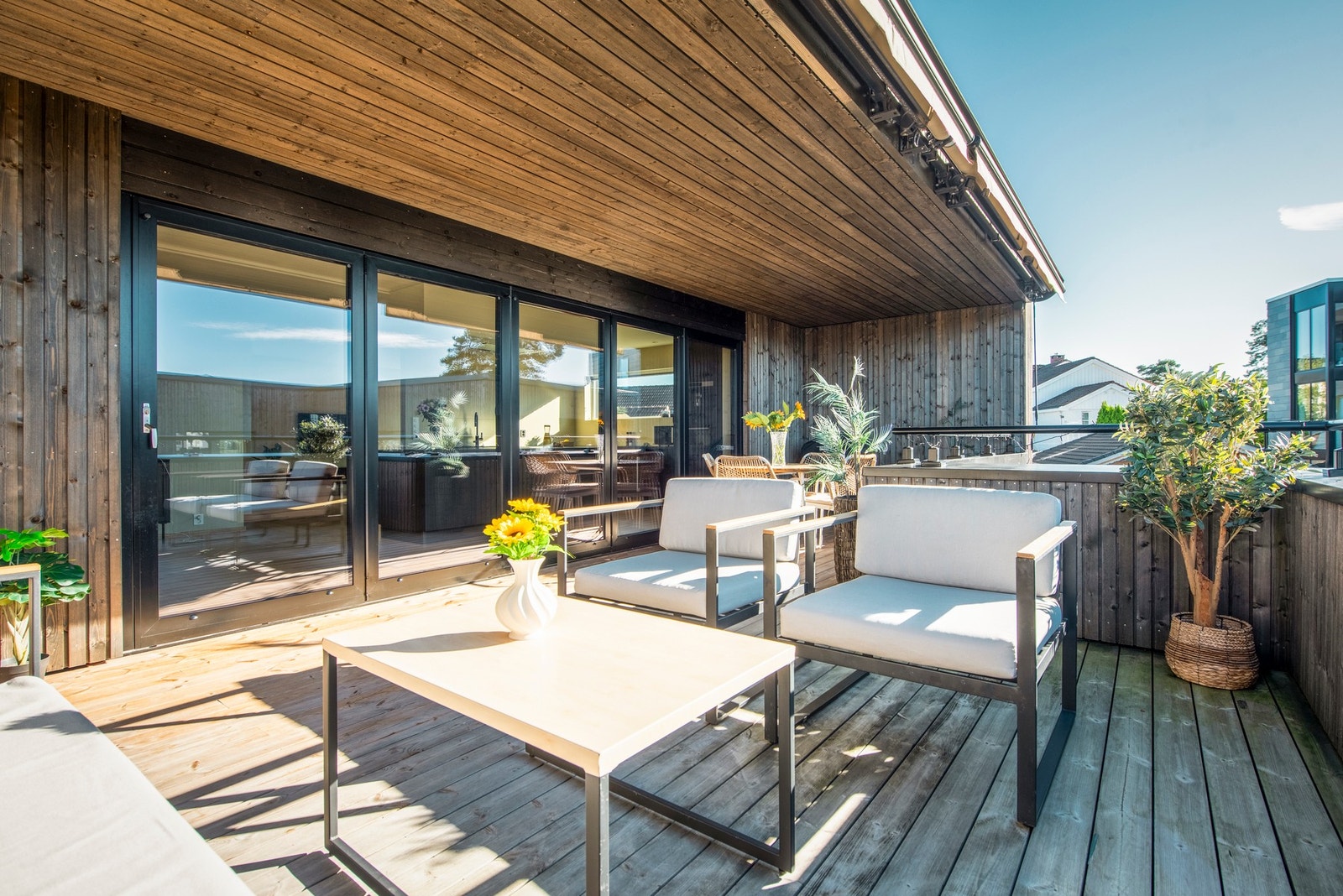 God plass til å skape din egen private oase med en eksklusiv og skjermet utefølelse Galleribilde