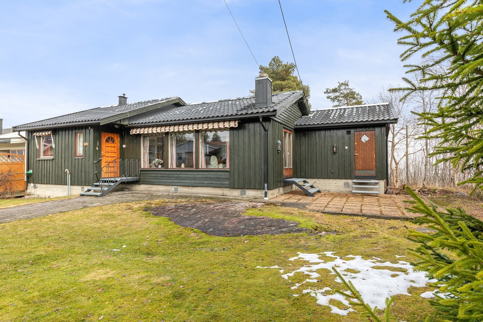 Velkommen til Seljefaret 16, presentert av Håkon Espeseth i Nordvik Asker. Foto : Eiendomsfoto AS Galleribilde