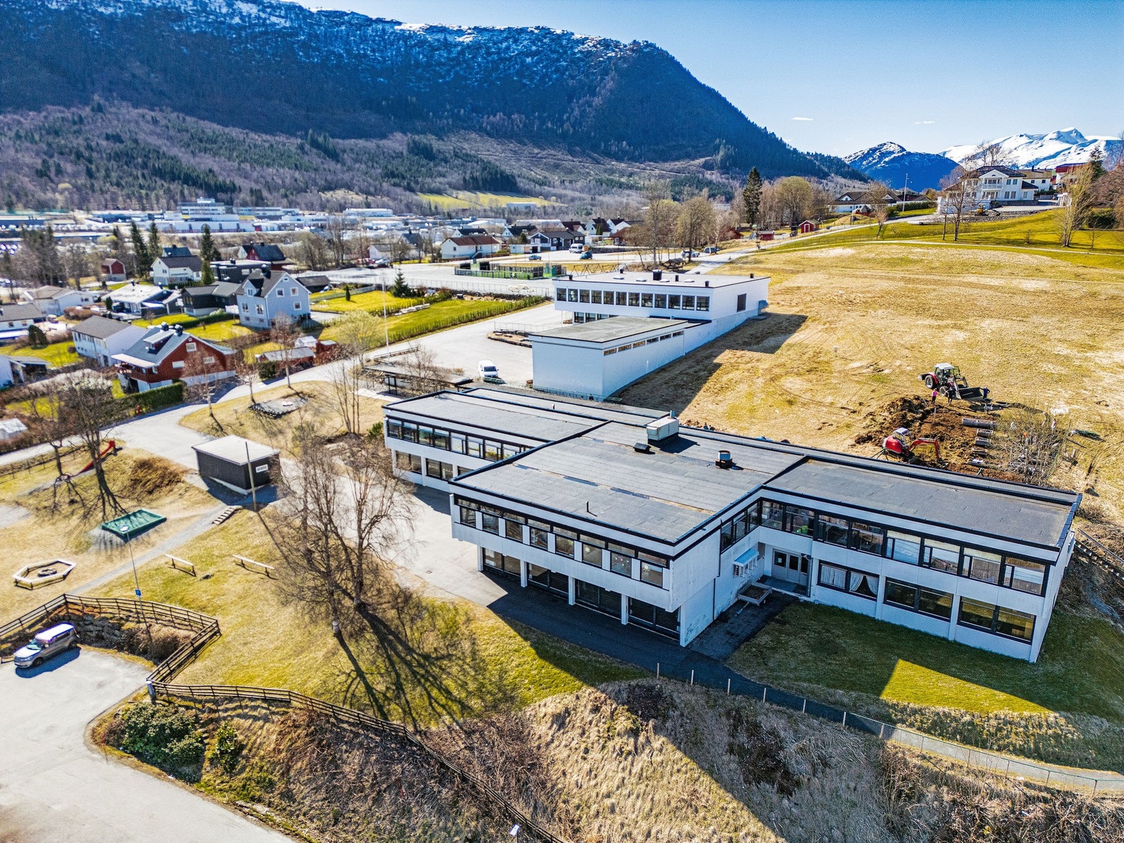 Like ved Hovden skule (1.-7. klasse) Galleribilde