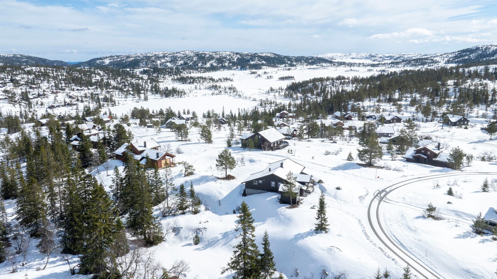 Stedet er egnet til gode familieopplevelser og rekreasjon både vinter og sommer. Galleribilde