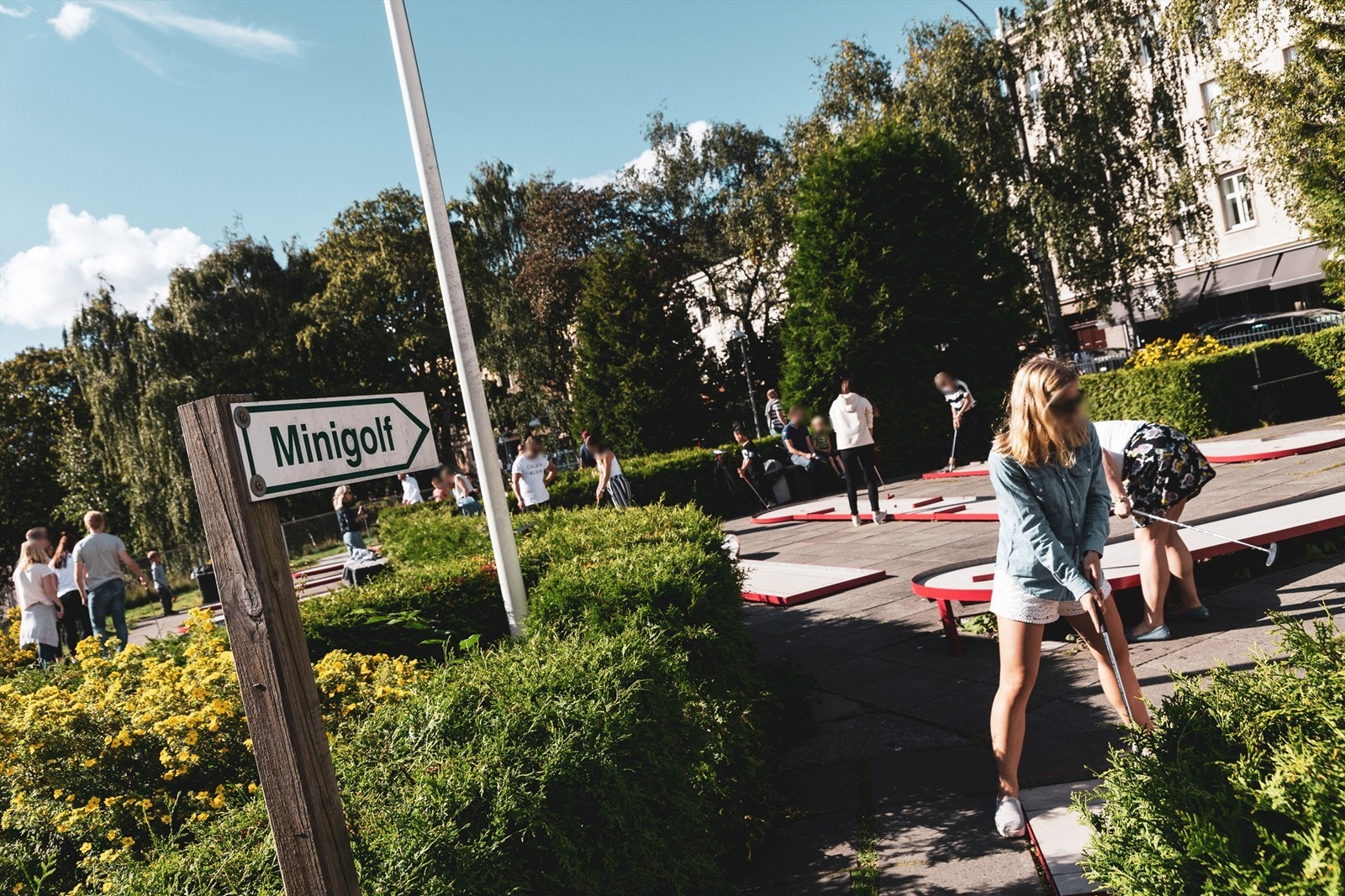 Nederst i Thorvald Meyers gate finner du også en minigolf bane! Galleribilde