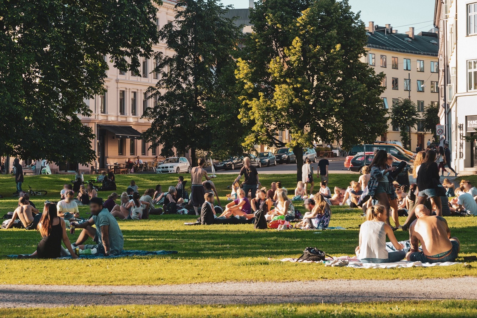 Flotte områder der varme sommerdager og -kvelder kan nytes. Galleribilde