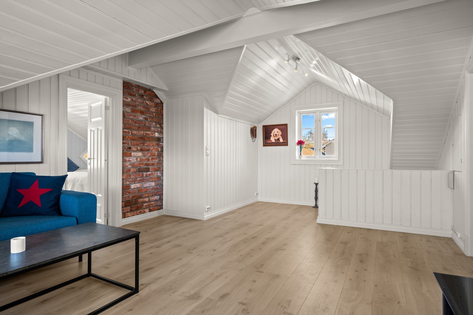 2. etasje med stue og gang Galleribilde