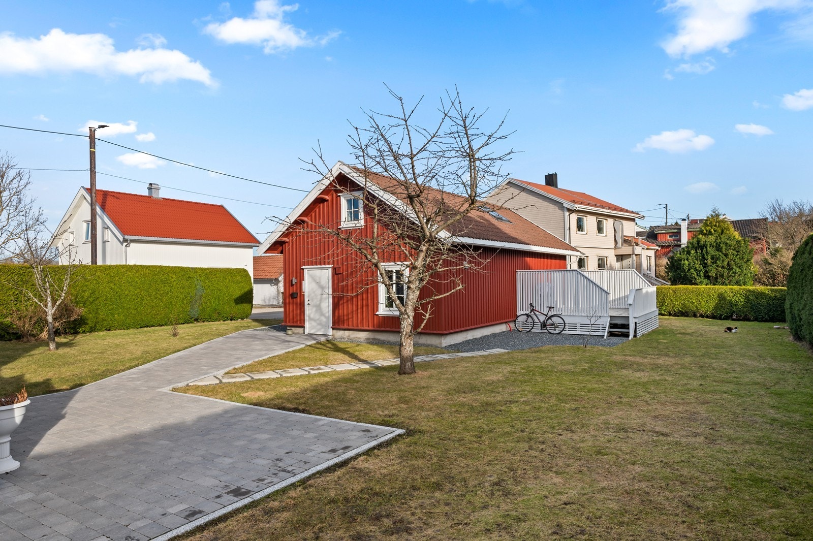 Terrasse tilknyttet garasjedelen Galleribilde