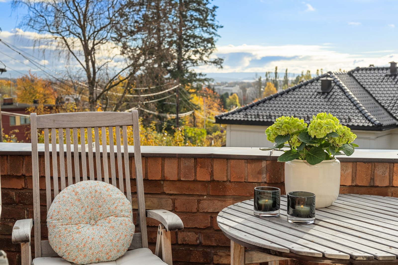 En perfekt plass for å nyte morgenkaffen. Galleribilde