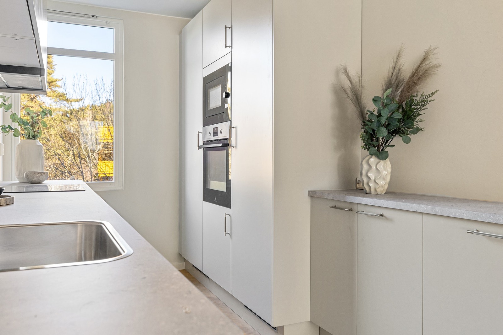 Innholdsrik hvitevarepakke - perfekt for familier! Galleribilde