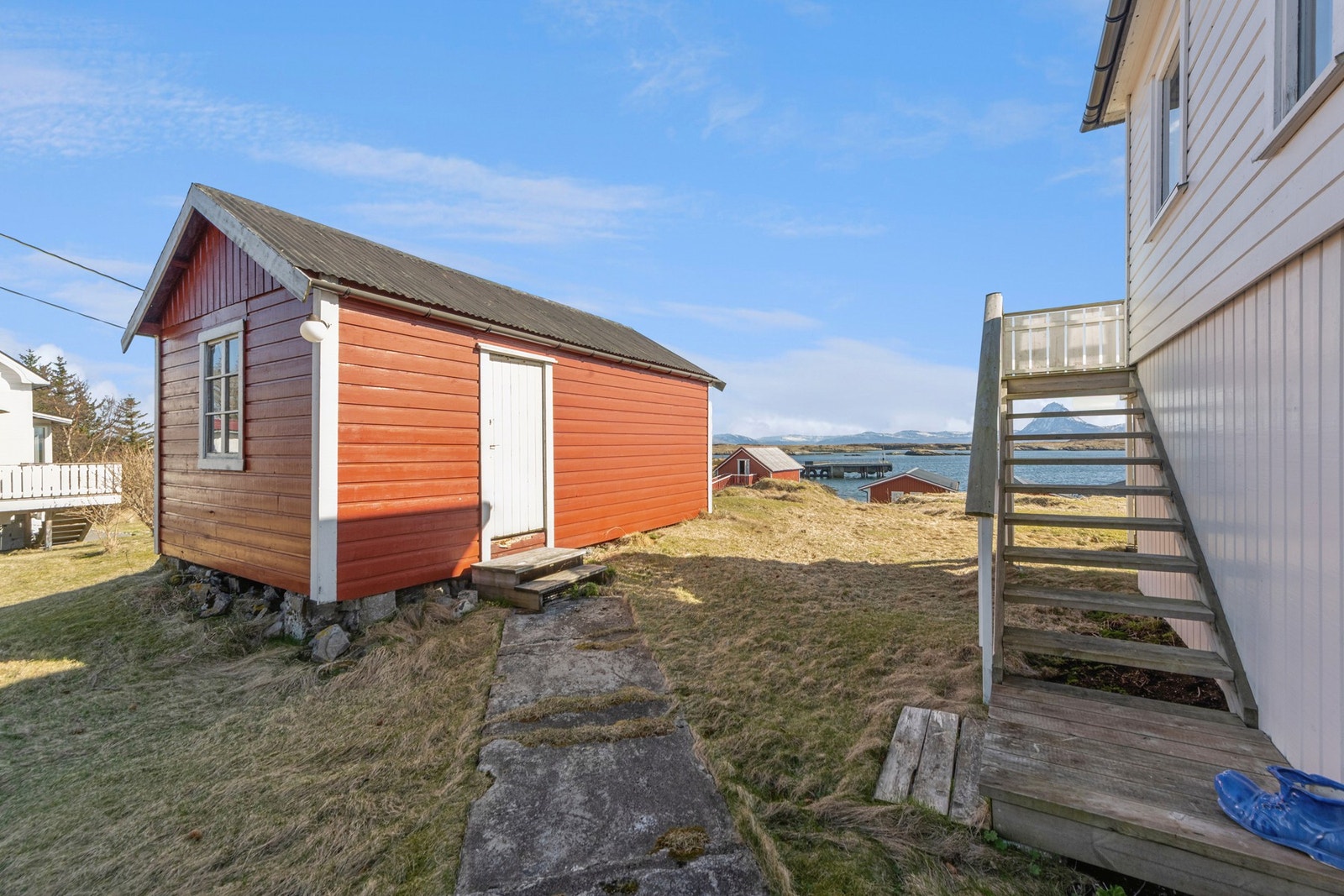 Praktisk med uthus Galleribilde