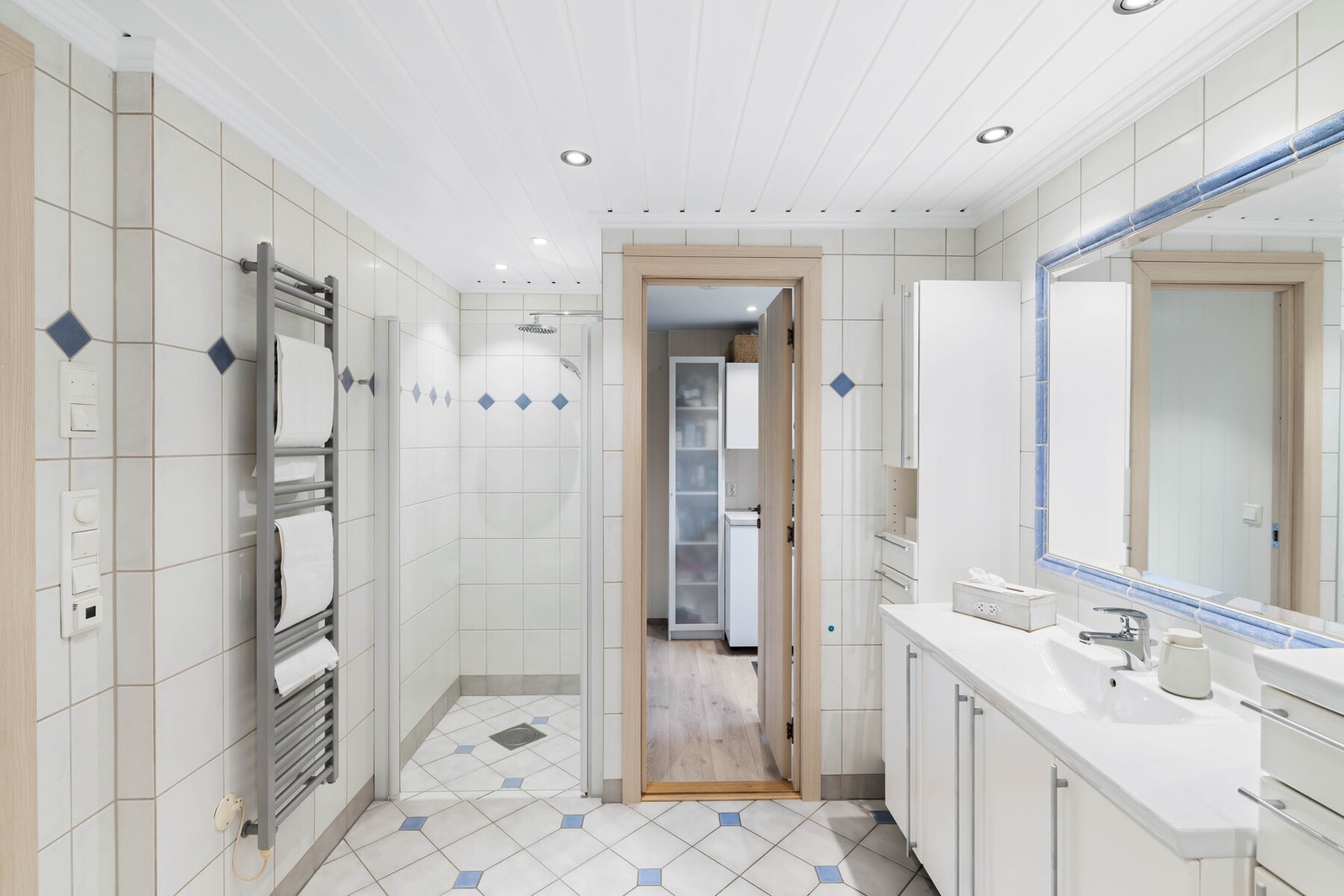 Badet er lyst og innbydende Galleribilde