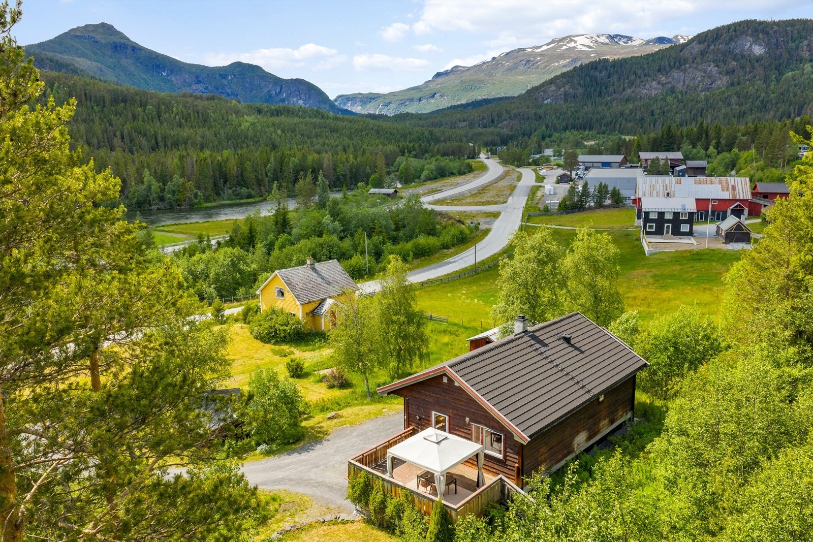 Velkommen til Tyinvegen 2387! Galleribilde